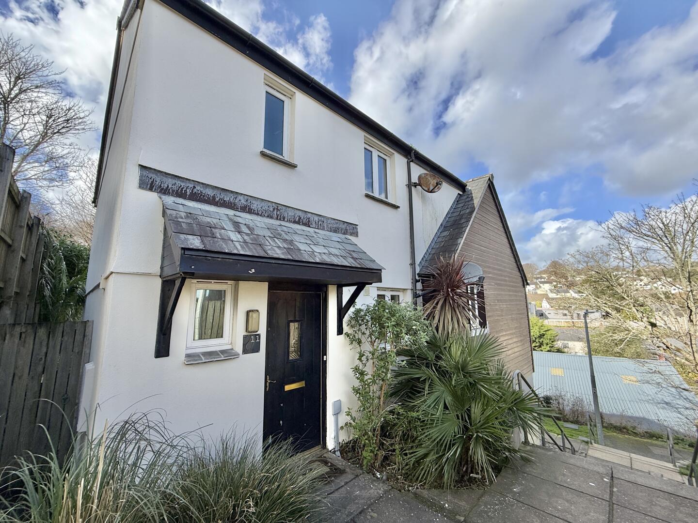 3 bed property in Dunstan Close, Penryn